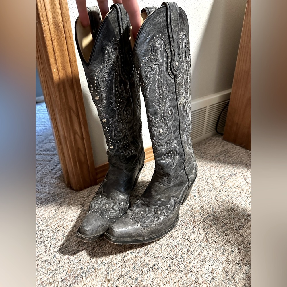 Corral tall gray cowgirl boots (8.5)